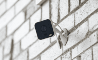 camera survellence outside